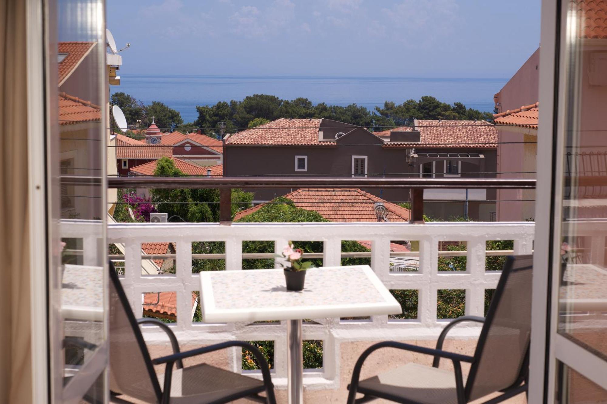 Theodora Studios & Apartments Skala  Buitenkant foto