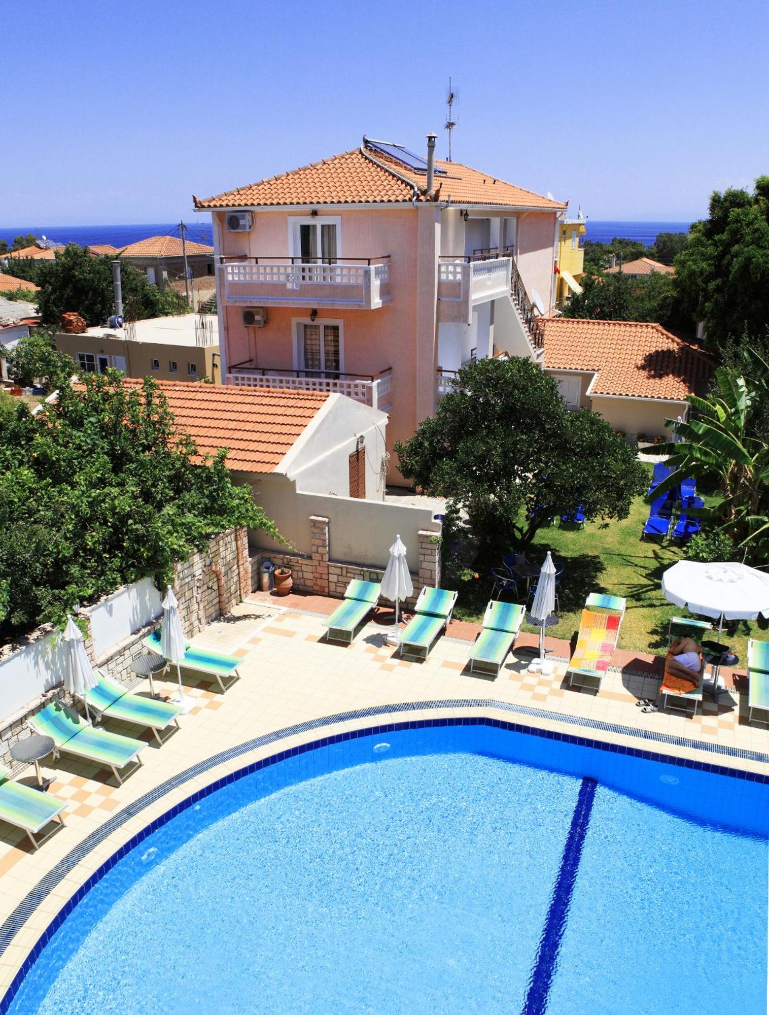 Theodora Studios & Apartments Skala  Buitenkant foto